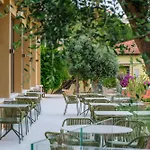 Levi 3* San Remo