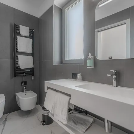 Levi 3* Sanremo